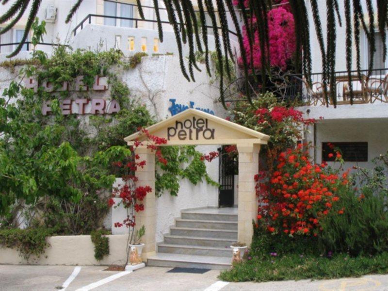 Petra Hotel Agia Galini Exterior foto